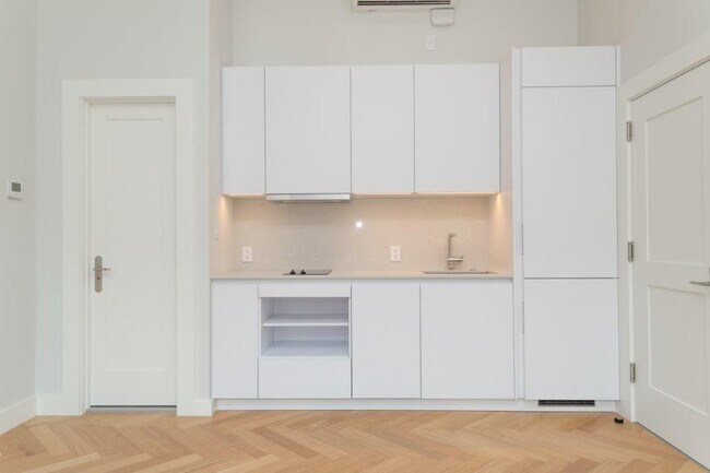 Photo - 461 Massachusetts Ave Unit 6