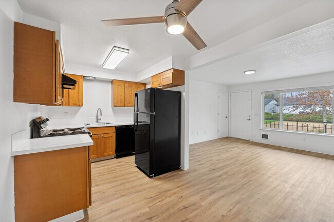 Photo - Alturas Cedar Hills