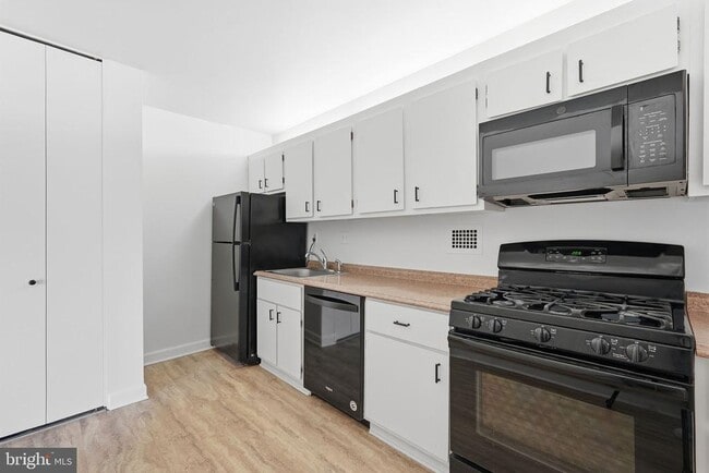 Photo - 5500 Friendship Blvd Unit 1719N