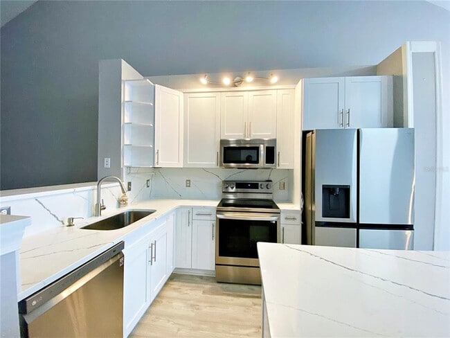 Photo - 3583 Wembley Way