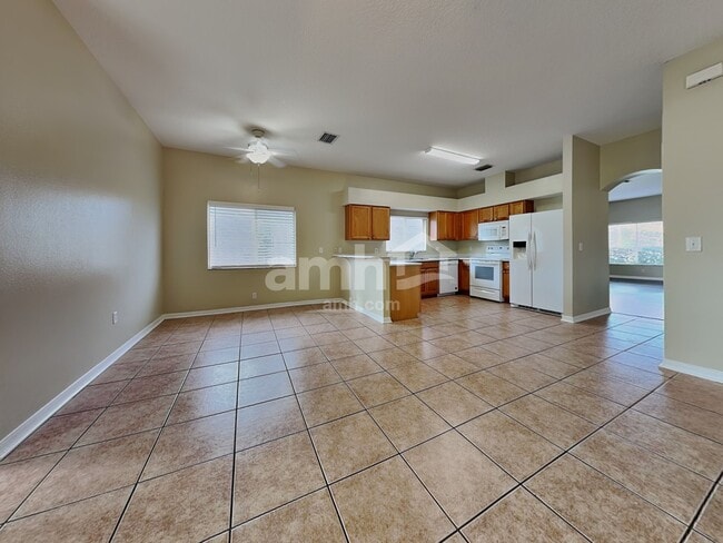 Photo - 25702 Aldus Dr