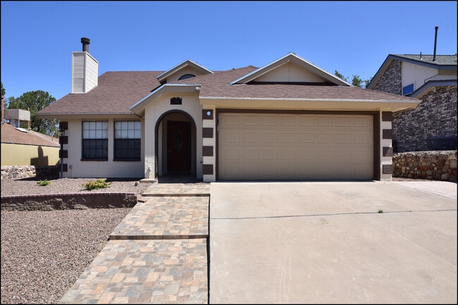 Photo - 7229 Canyon Run Dr