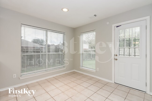 Photo - 5703 Afton Ridge Ln
