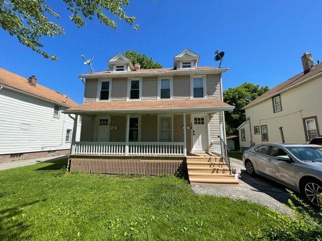 Building Photo - 67 Best St Rental