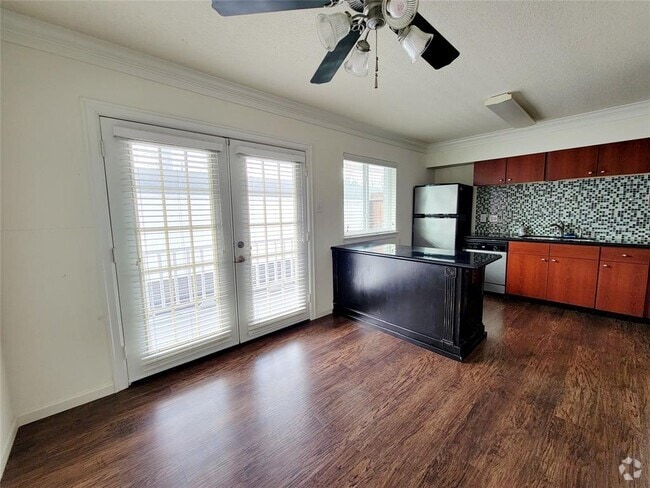 Building Photo - 4040 San Felipe St Unit 275 Rental