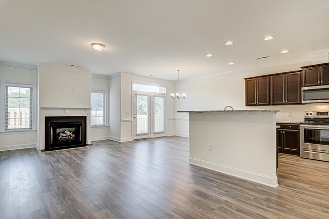 Photo - 3853 Thistleberry Rd