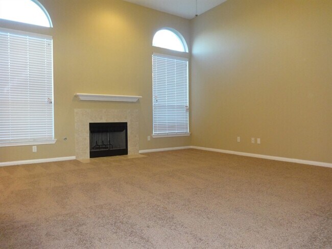 Photo - 3931 Oak Plank Rd