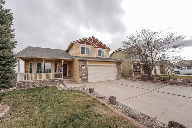 Building Photo - Spacious 3 bed, 2.5 bath home located in Wellington, CO