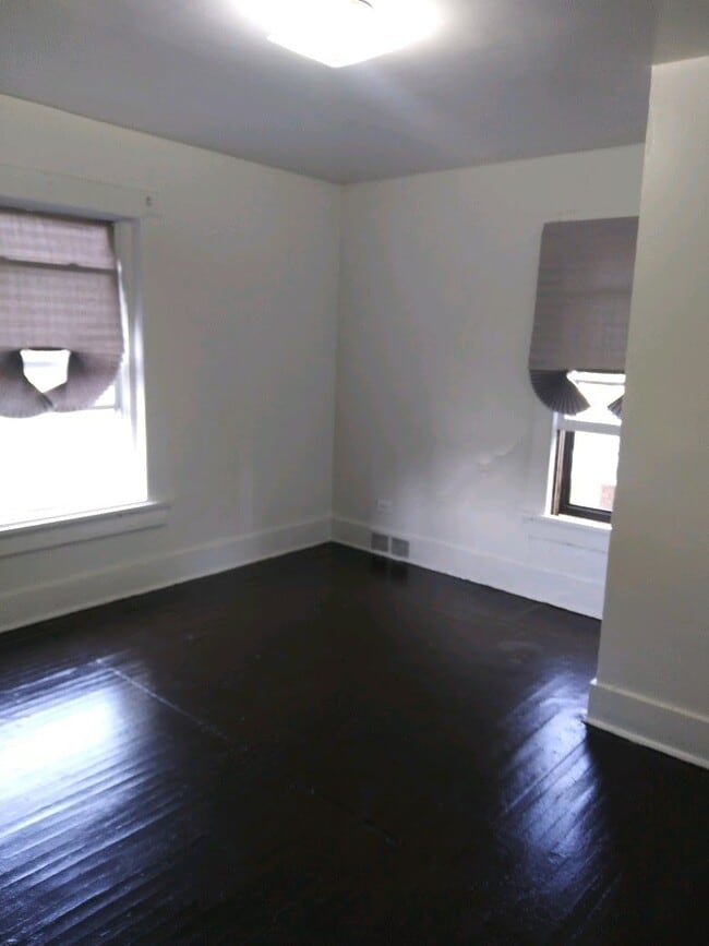 Photo - 818 Shorb Ave NW Unit 3