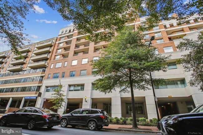 Photo - 1230 23rd St NW Unidad 604