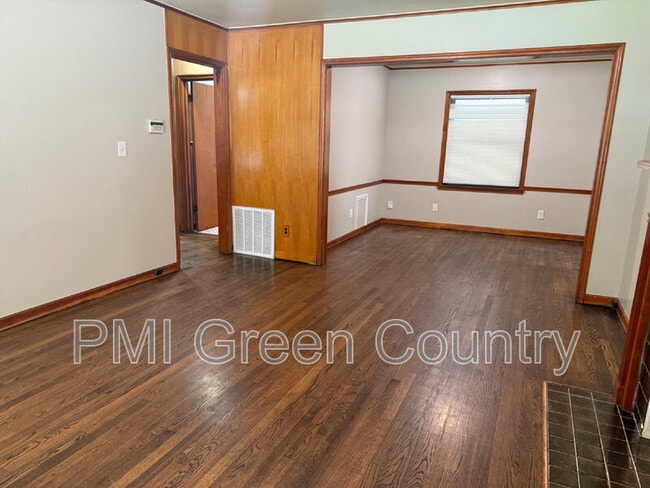 Photo - 1214 N Quanah Ave