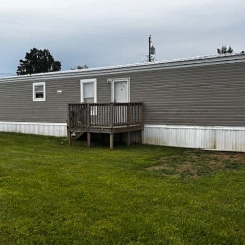 475 Landis Ln