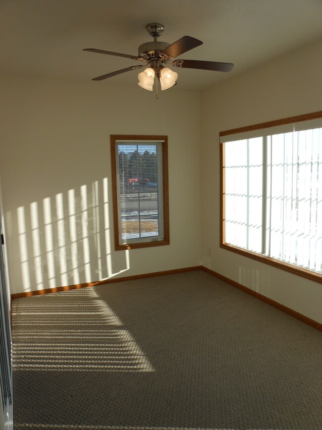 Photo - 1323 Main Ave S Unidad 1232