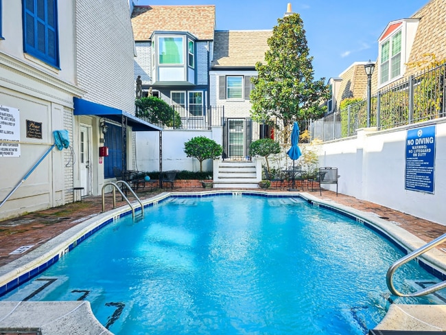 Photo - 811 Lovett Blvd Unidad 25