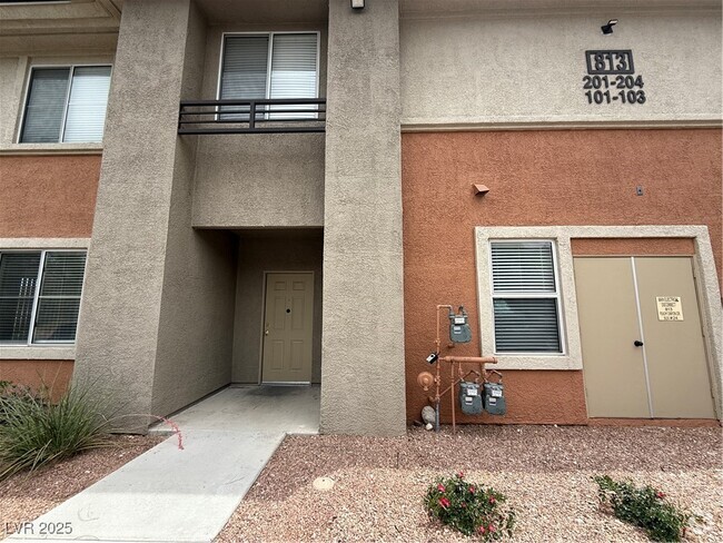 Building Photo - 813 Peachy Canyon Cir Unit 101 Rental