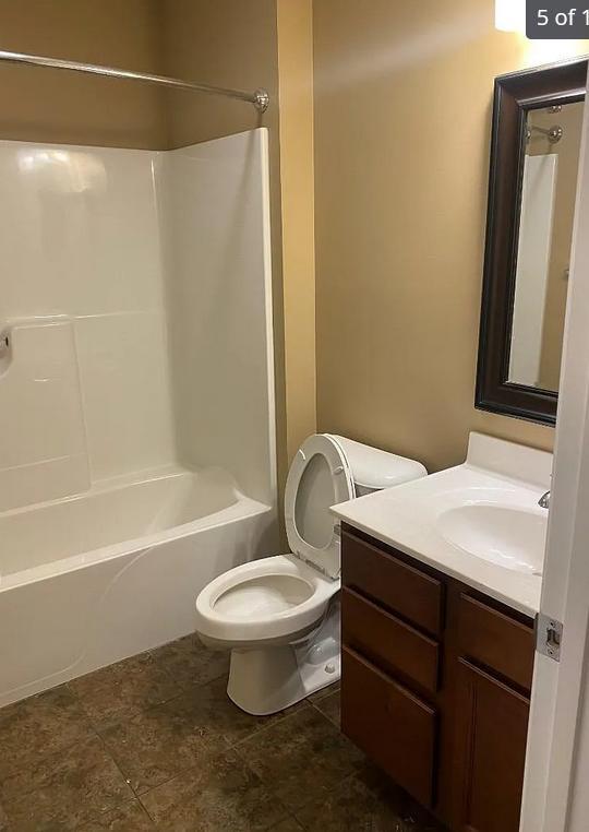 Photo - 2407 Putnam St