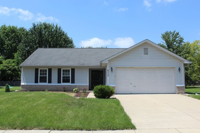 Photo - Cute Ranch Home in a great Avon Neighborhood!