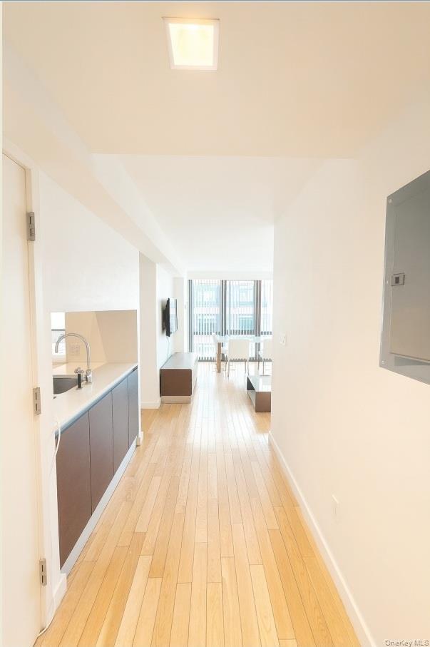 Photo - 39-16 Prince St Unit 7A