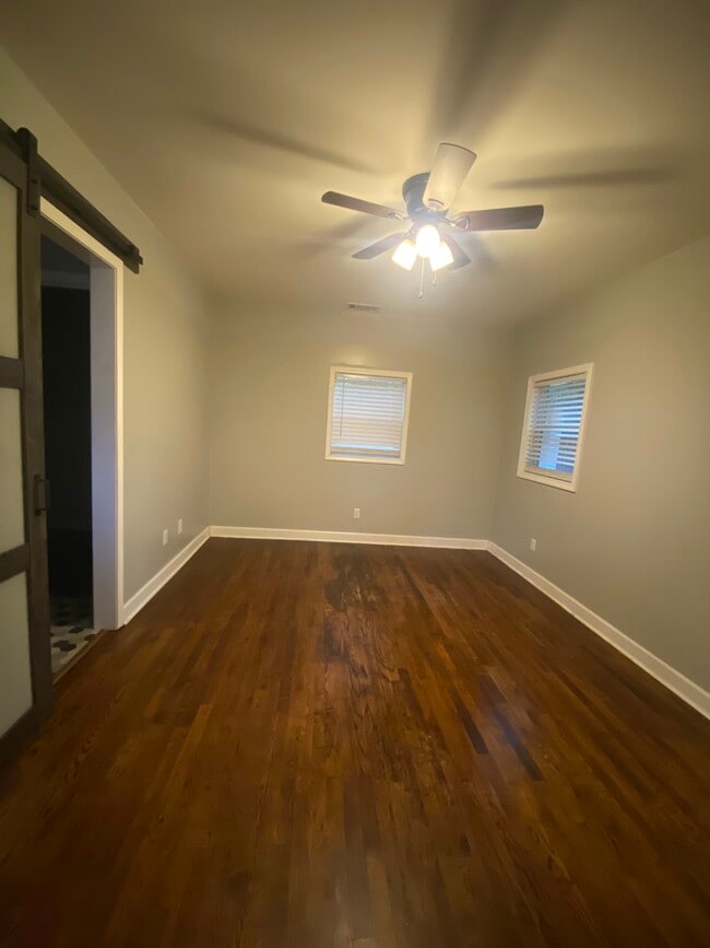 Primary Bedroom - 1310 N Clark St