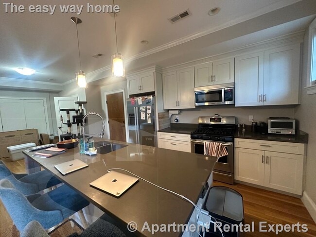 Photo - 16 Linden Ave Unidad #2