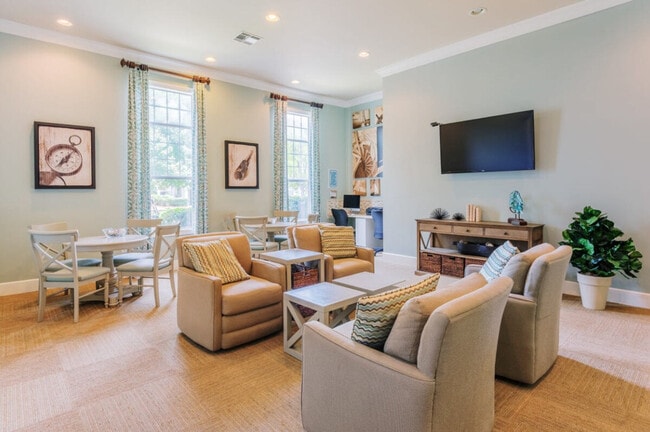 Photo - 920 Belle Point Dr Unidad SI ID1344150P