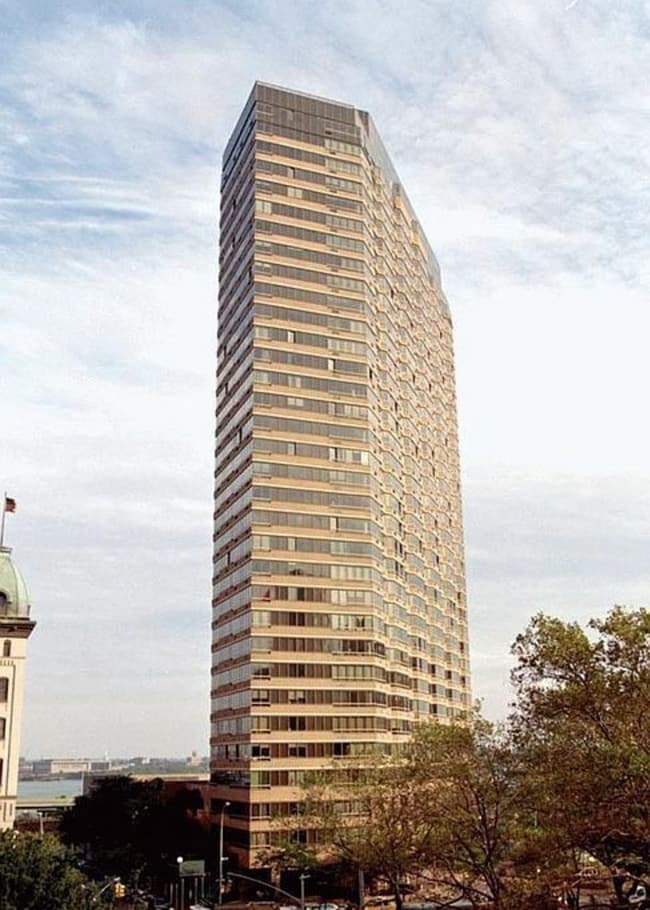 Building Photo - 630 1st Ave Unit Manhattan Place