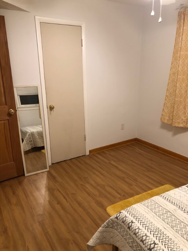 Photo - 2400 Perry St