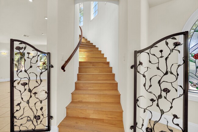Photo - 1250 Shadow Ln
