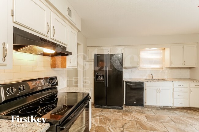 Photo - 15208 W 91st Pl
