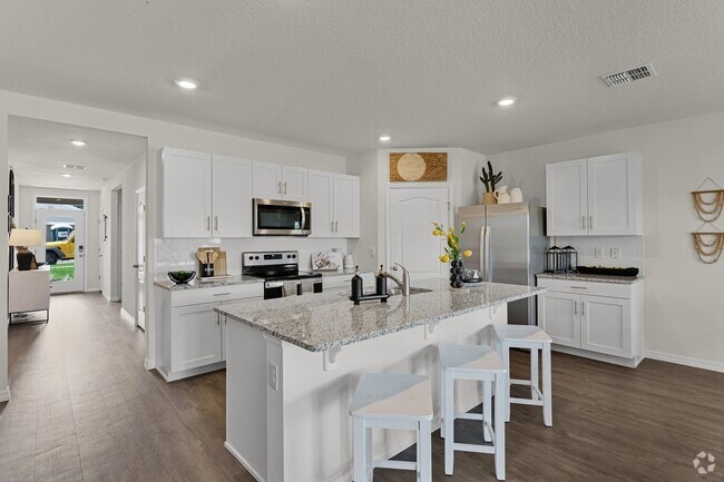 Building Photo - Cedar Ridge Rental