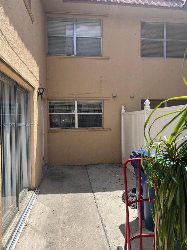 Photo - 7106 NW 169th St