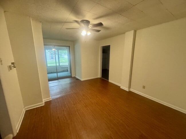 Photo - 810 N Lincoln St