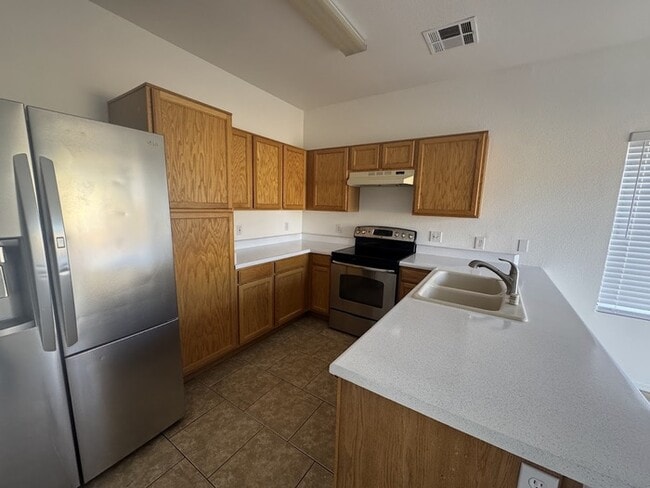 Photo - Desert Ridge House