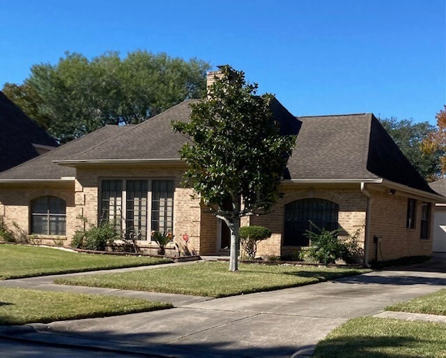 Building Photo - 9911 Sagegreen Dr