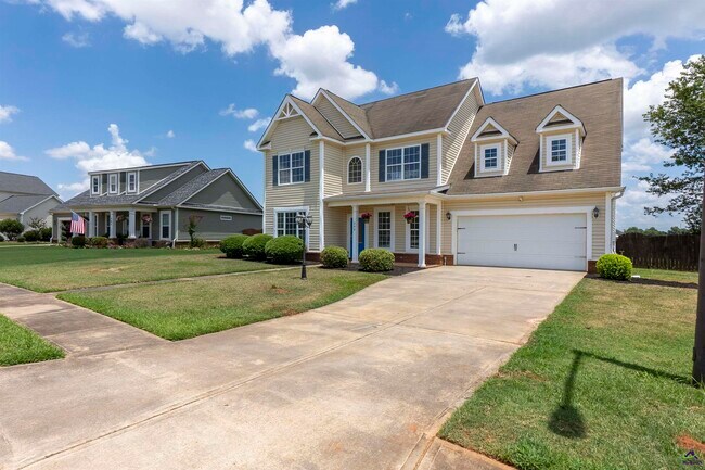 Photo - 309 Raleigh Dr