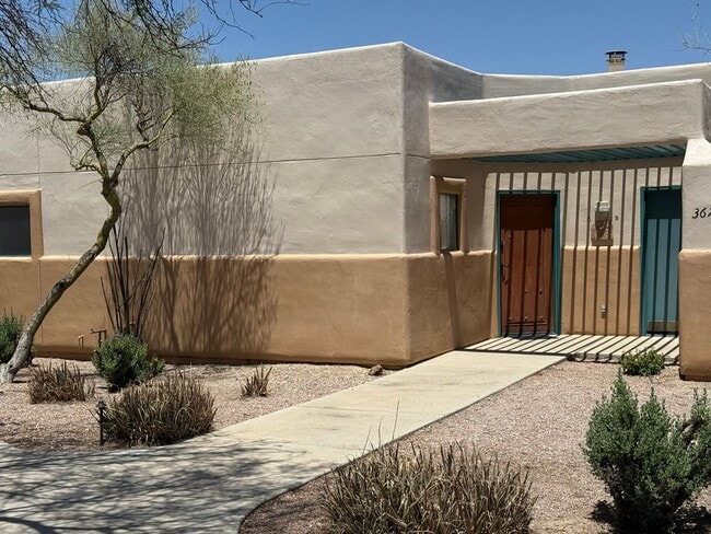 Southwest Casita in Convenient Location - Southwest Casita in Convenient Location Casa