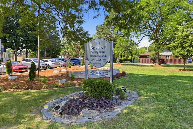 Photo - Seaway Tower Apartments