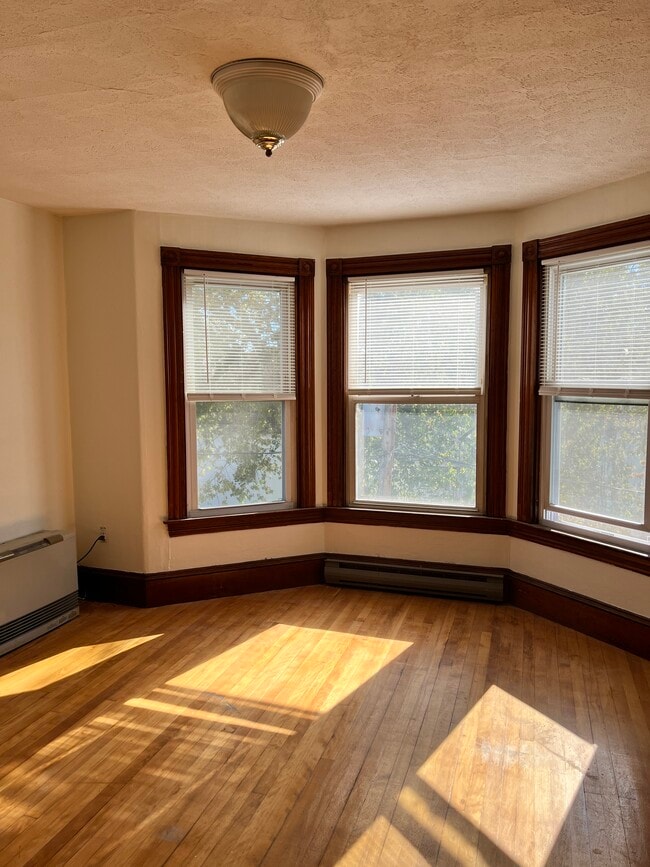 Bedroom 1 - 94 Graham St Unit 301