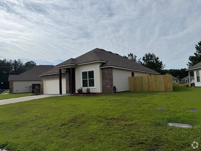 Building Photo - 23033 Isabella Dr Rental