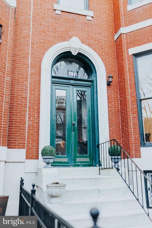 Photo - 2511 Madison Ave