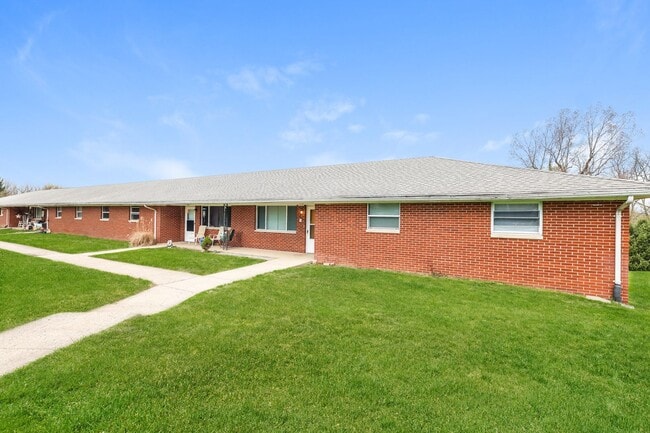 Photo - 425-453 Ogden Road Unidad 425