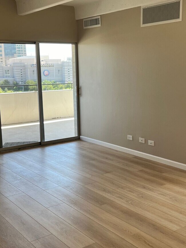 Photo - NEW RENOVATION - 2 Bedroom High Rise Condo...