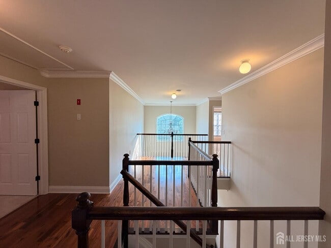 87 Timberhill Dr