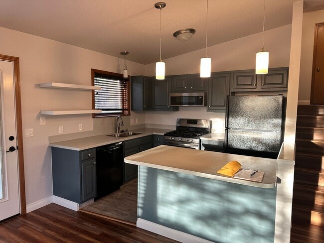 Photo - Charming 3BD/1BA Home!