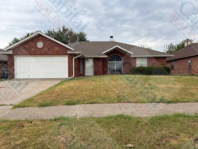 Building Photo - 1720 Briarcreek
