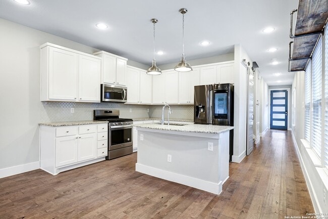 Photo - 507 Elmhurst Ave