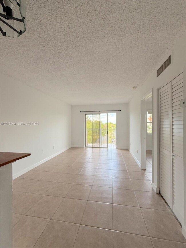 Photo - 8260 SW 210th St Unit 315