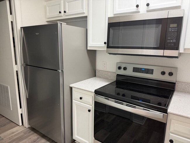 Photo - 3705 SW 27th St Unit 711