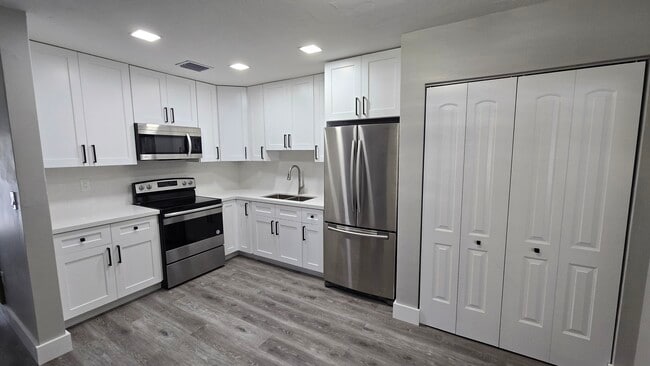 Photo - 19438 NW 28th Pl