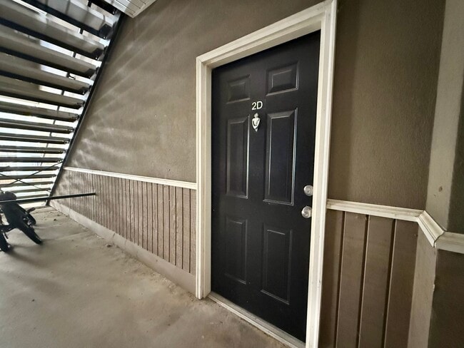 Photo - 730 Walker Square Unit 2D